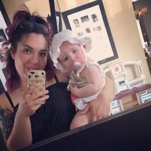 Meet your Posher, Stephanie